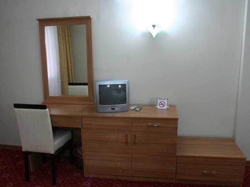 Ali Bilir Otel Бейшехир Экстерьер фото